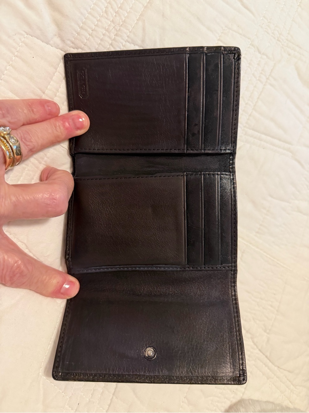 Coach Hampton Black Leather Trifold Wallet with Embossed Logo - Picture 3 of 9